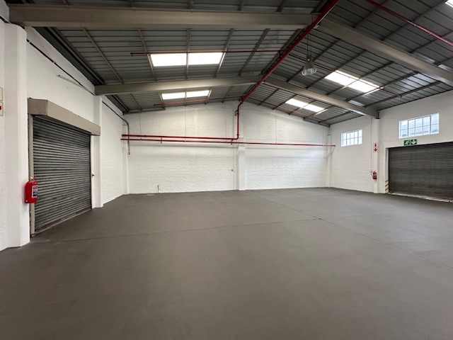 To Let commercial Property for Rent in Maitland Western Cape